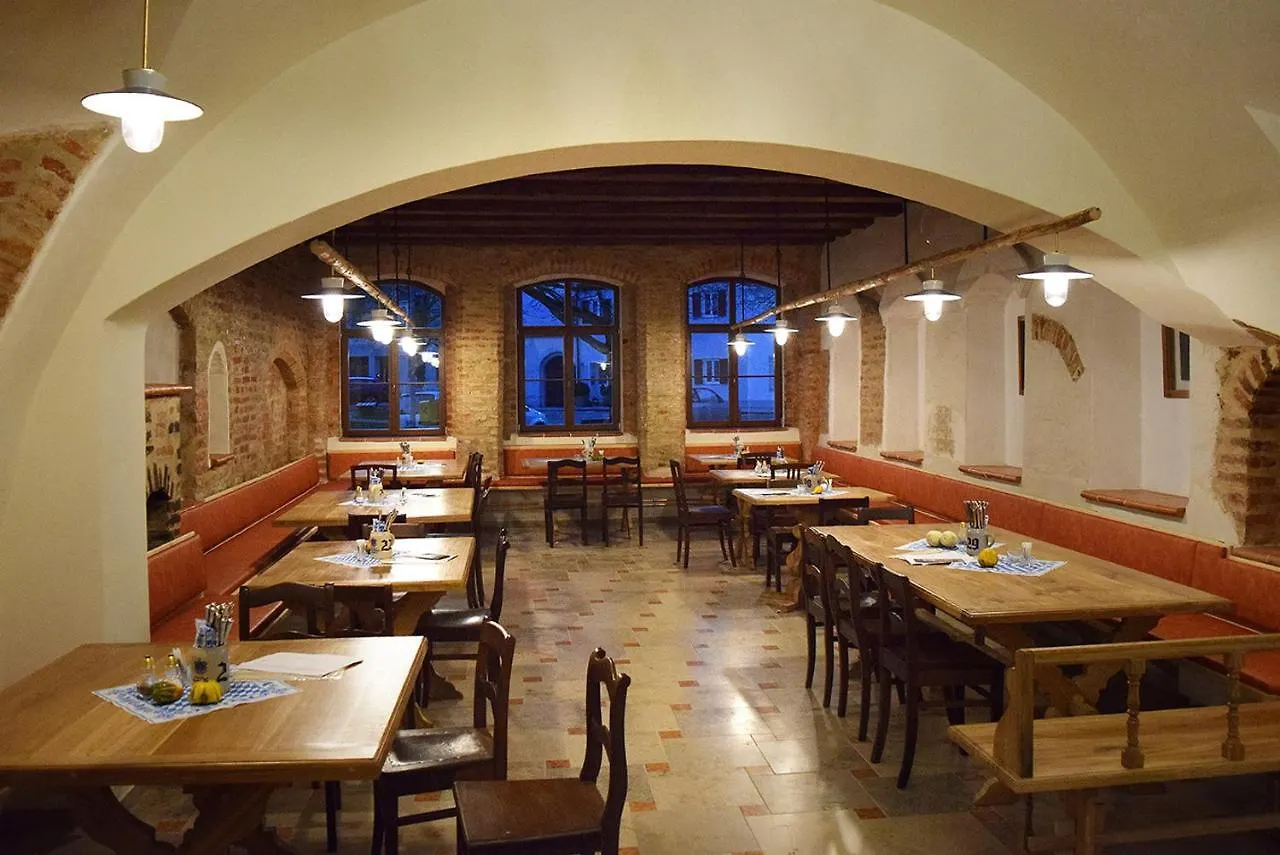 Wirgarten Antik Hotel Dingolfing 3*,